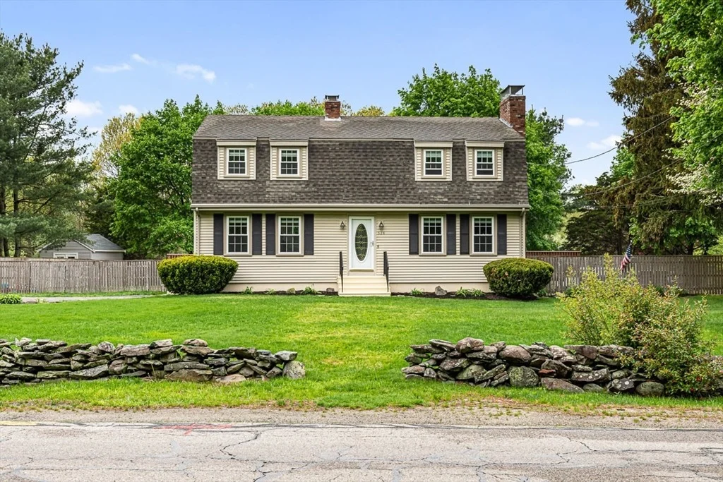 Photo of 528 Brown Ave