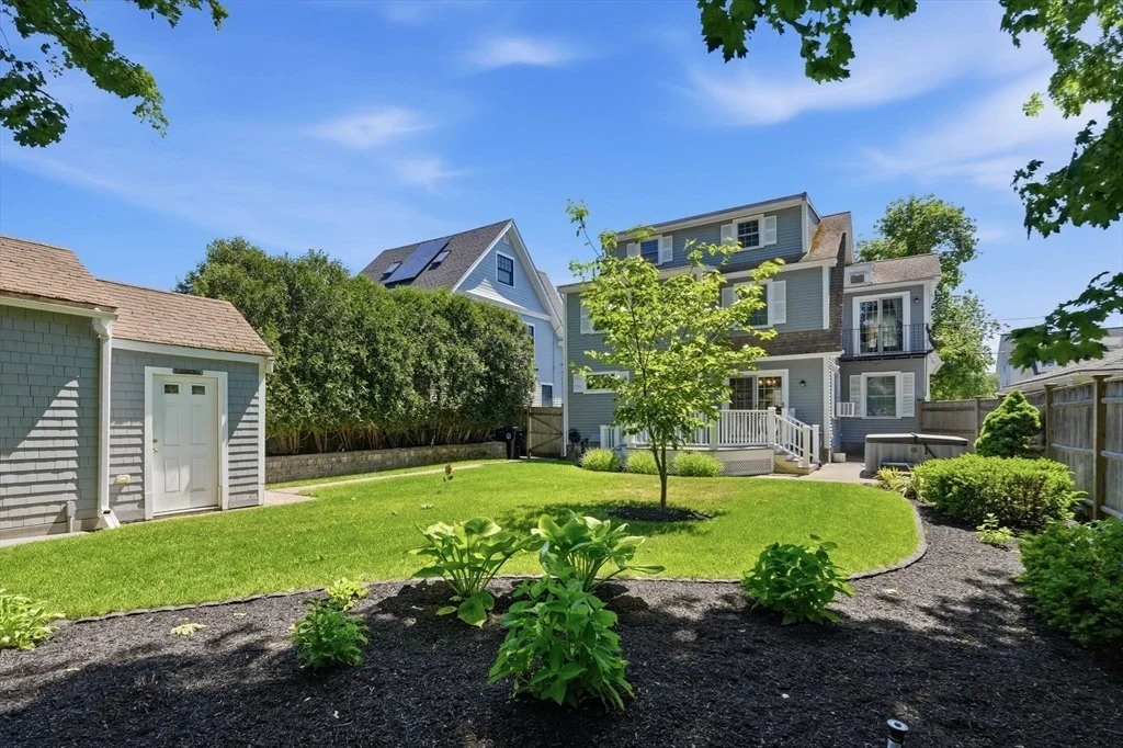 Photo of 1 Elm Ave
