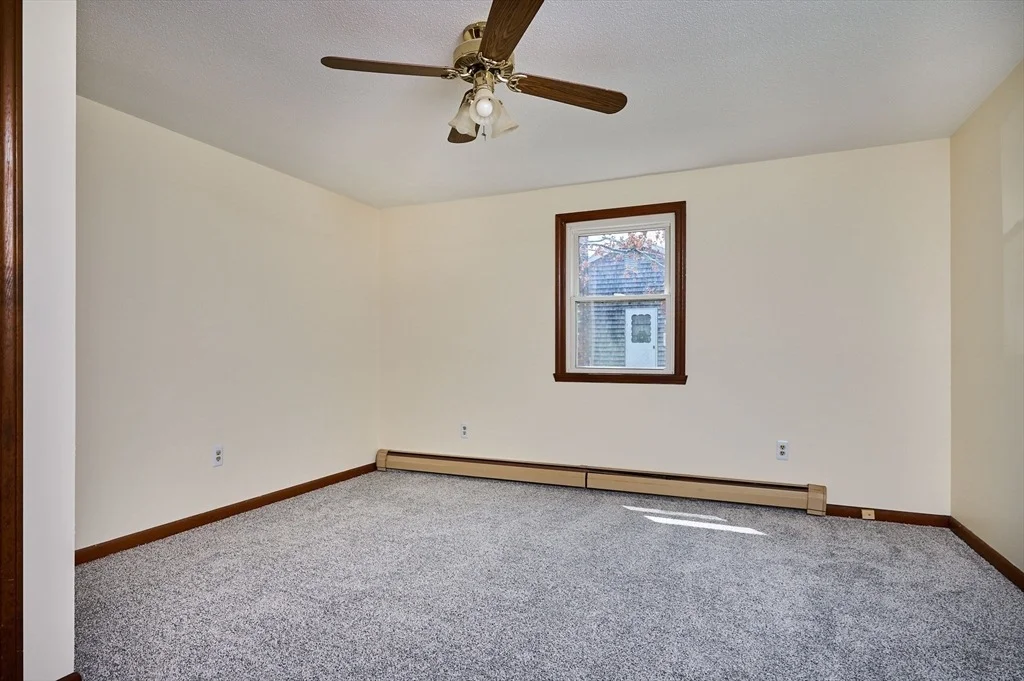 Photo of 15 Evans Ave