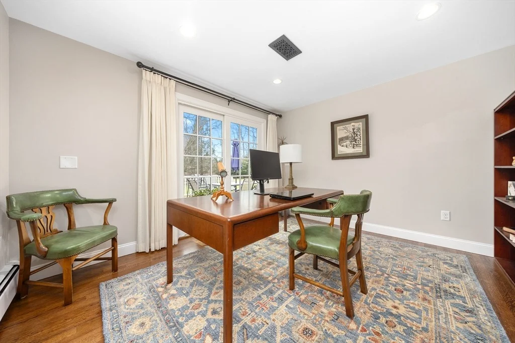 Photo of 7 Spring Ln