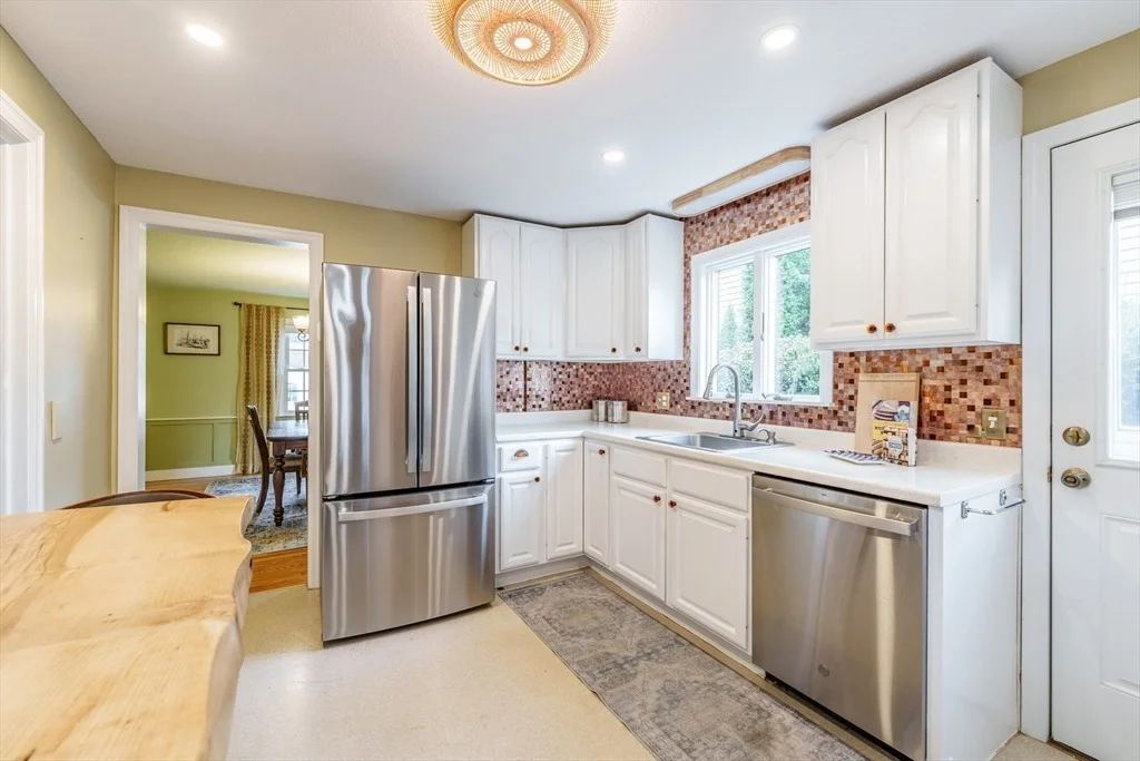 Photo of 236 Burbank Rd