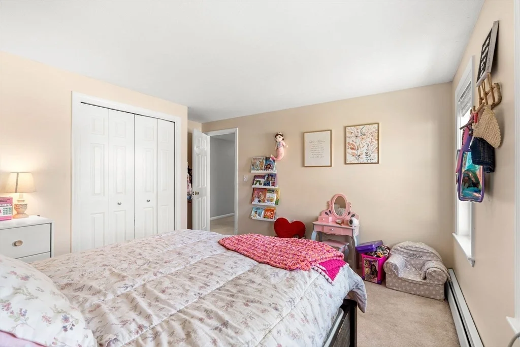 Photo of 1 Lady Slipper Ln