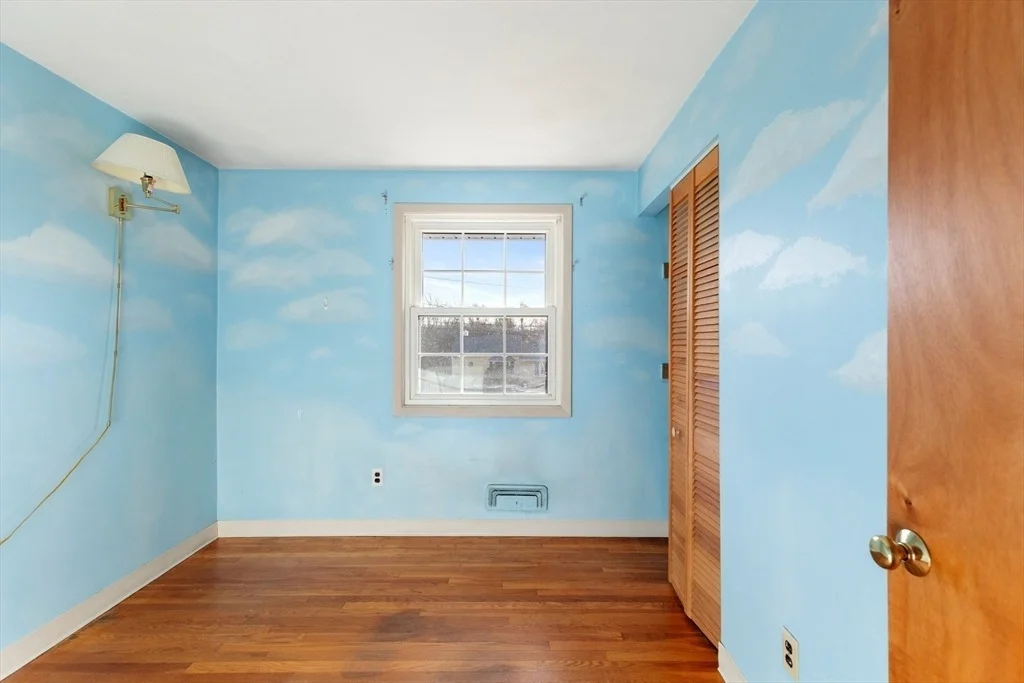 Photo of 10 Paulette Dr