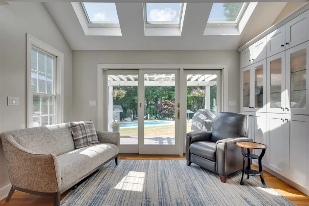 Photo of 37 Spruce Rd