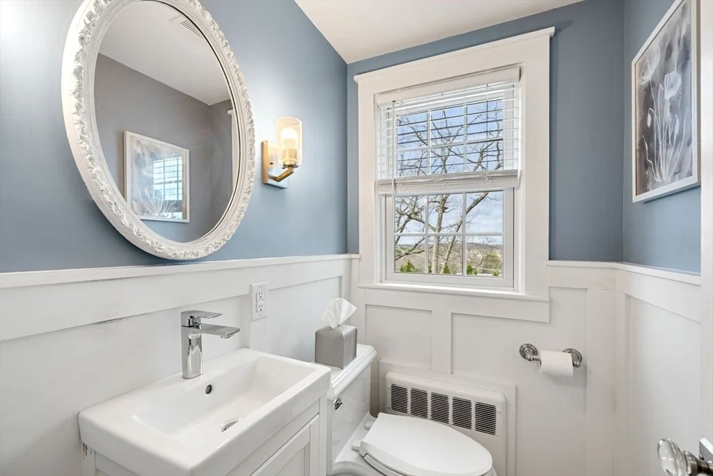 Photo of 166 Hillcrest Road