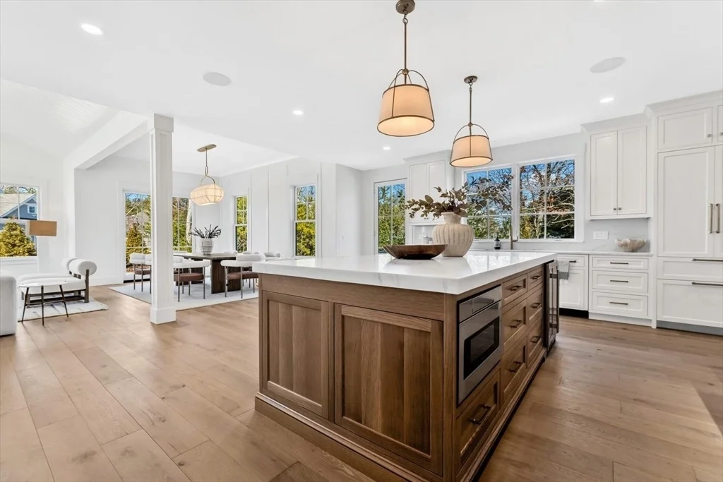 Photo of 15 Willow Circle