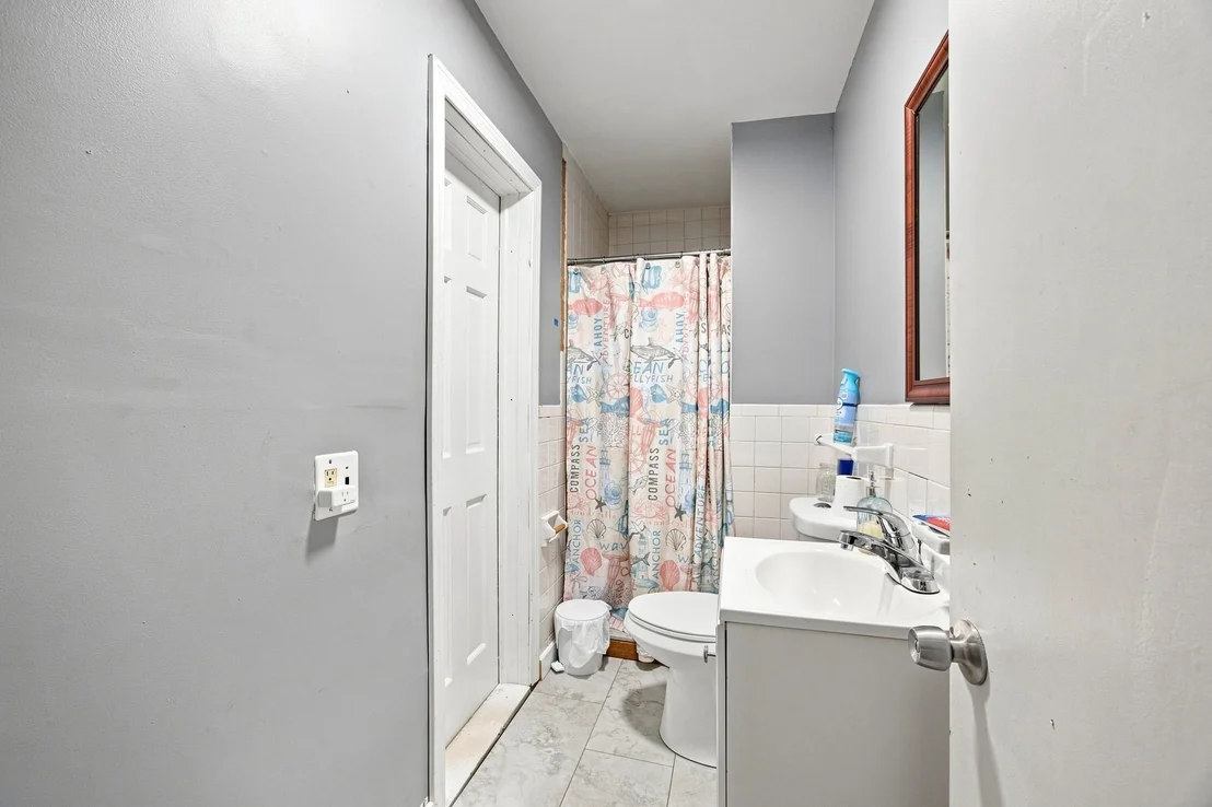 Photo of 96 Granby Rd