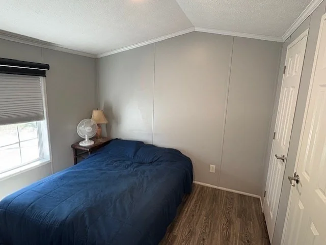 Photo of Unit 32 at 557 Southwest Cutoff