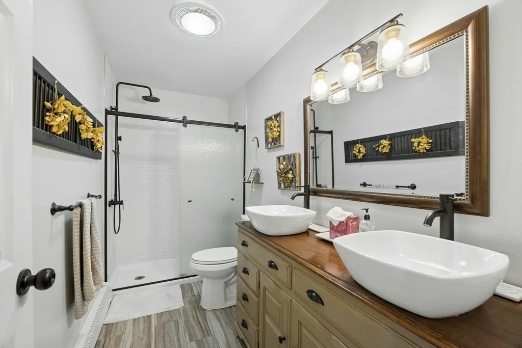 Photo of 203 Maple St