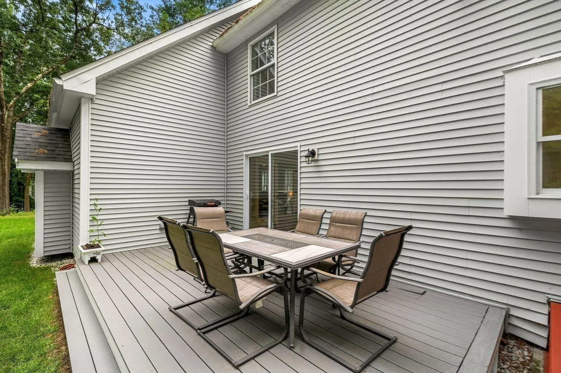 Photo of 6 Craig Cir