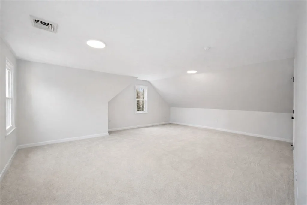 Photo of 53 Grogan Path
