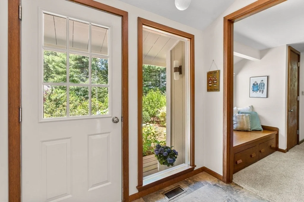 Photo of 261 Fells Pond Road