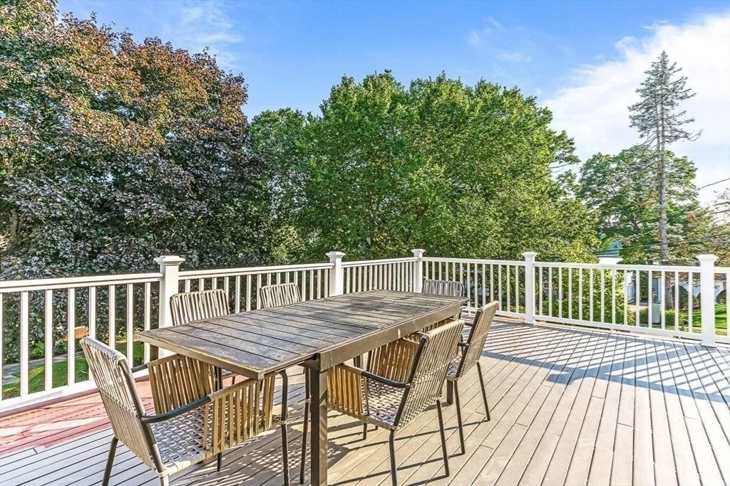Photo of 6 Lakeview Road