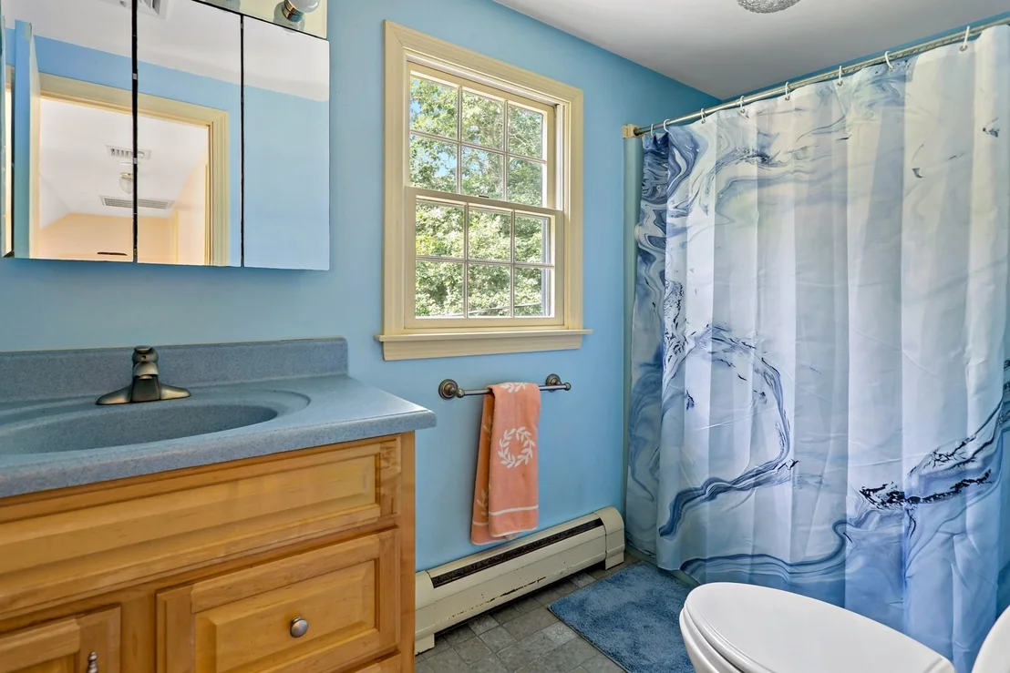 Photo of 378 Ames Way