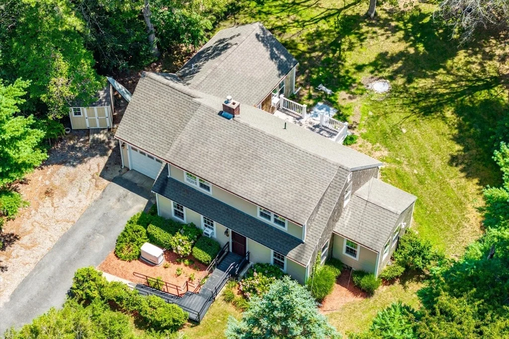 Photo of 15 Melissa Ave