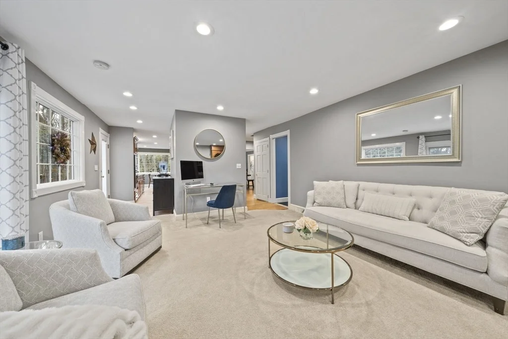 Photo of 30 Mallard Dr