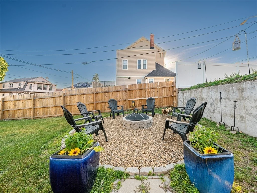 Photo of 109 Eustis St