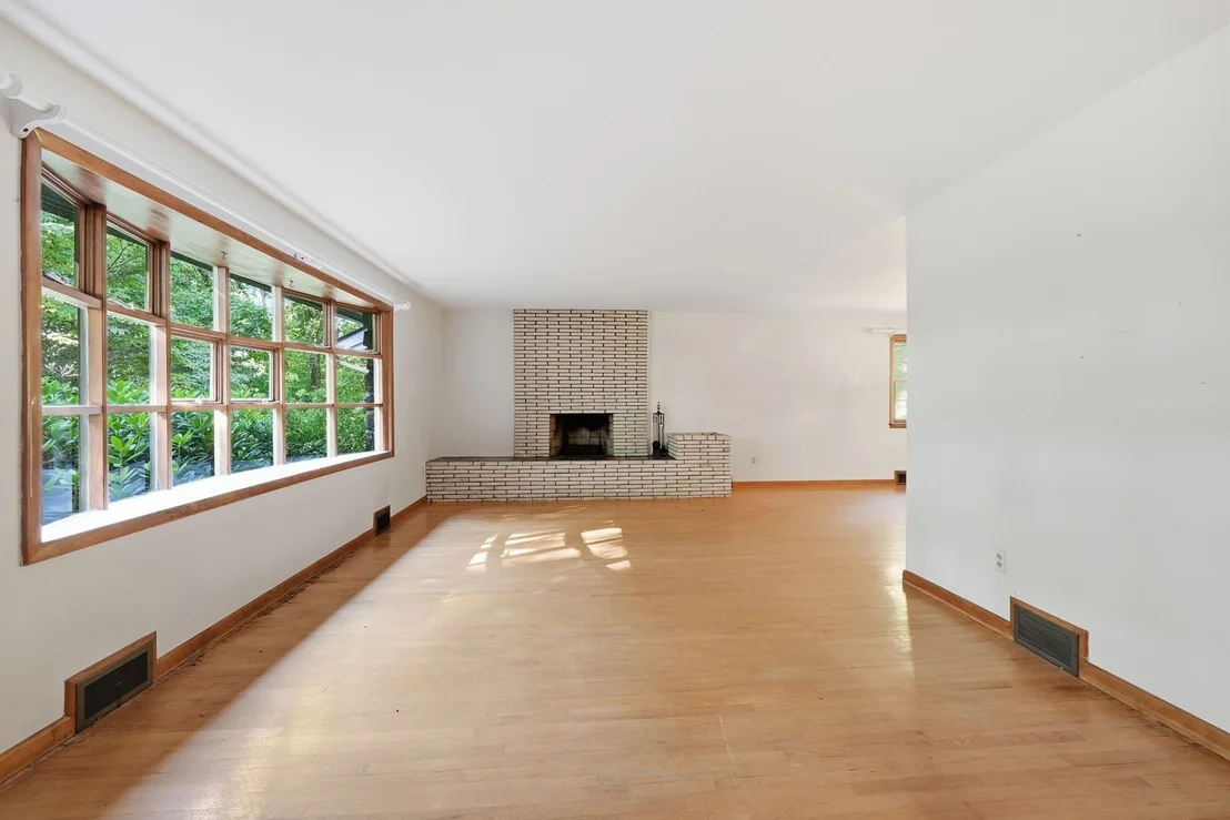 Photo of 14 Miller Dr