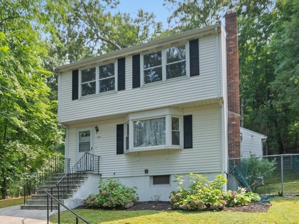 Photo of 124 Sibley Road