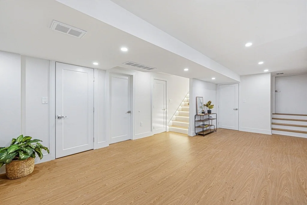 Photo of 14 Hillside Ave