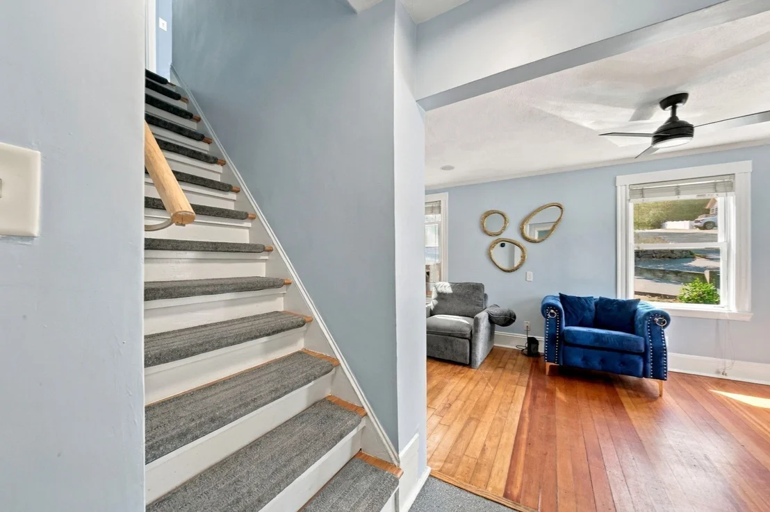 Photo of 6 Clifton Ave