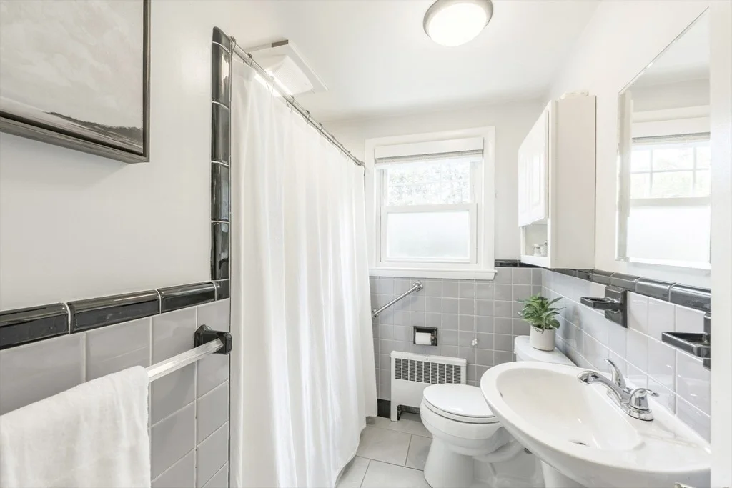 Photo of 80 Milton Ave