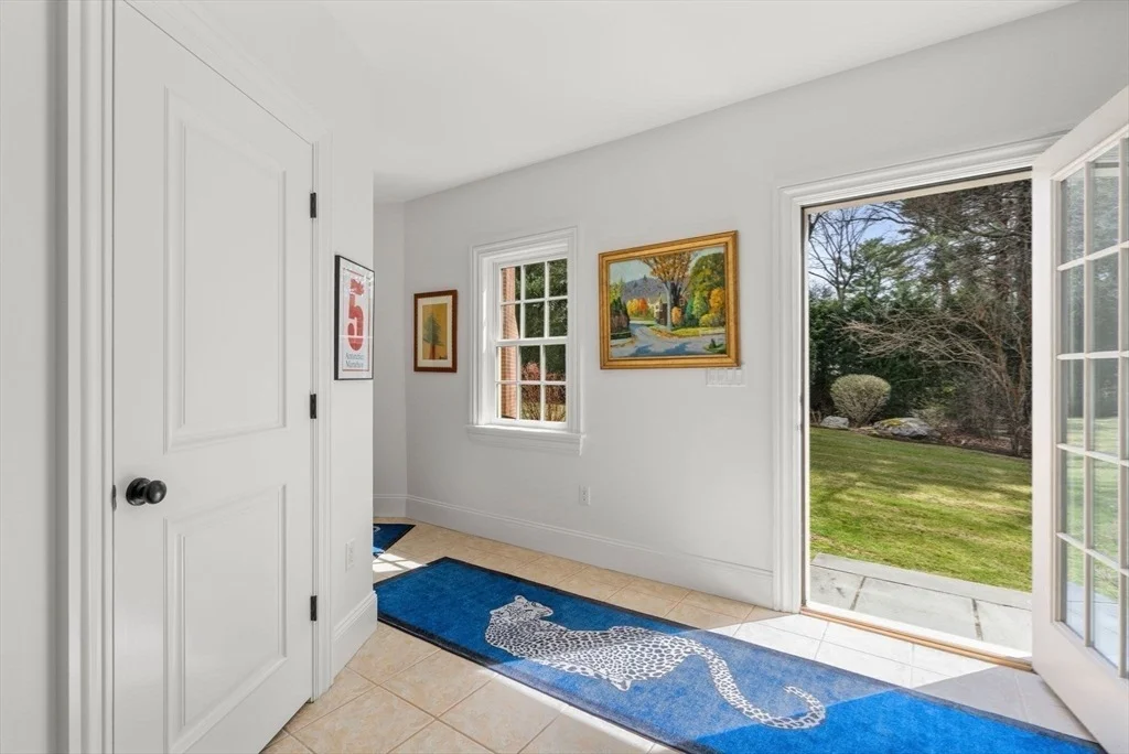 Photo of 80 Loring Road