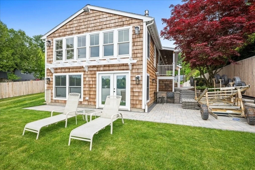 Photo of 166 Klondike Road