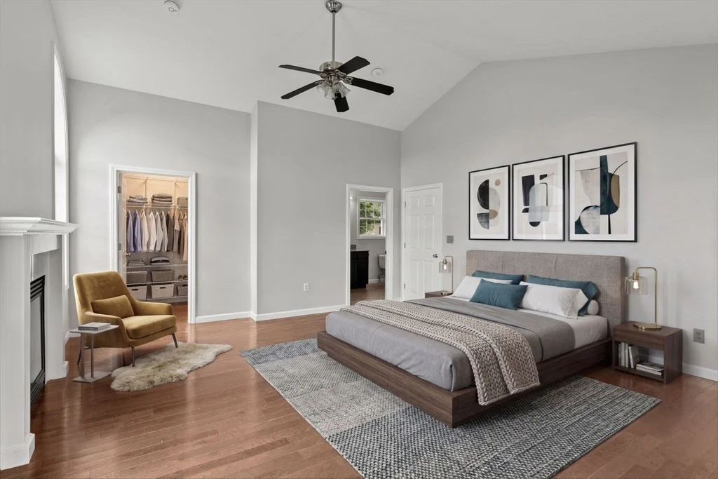 Photo of 8 Woods Hill Cir