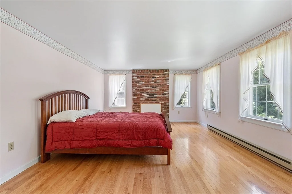 Photo of 116 Maple St