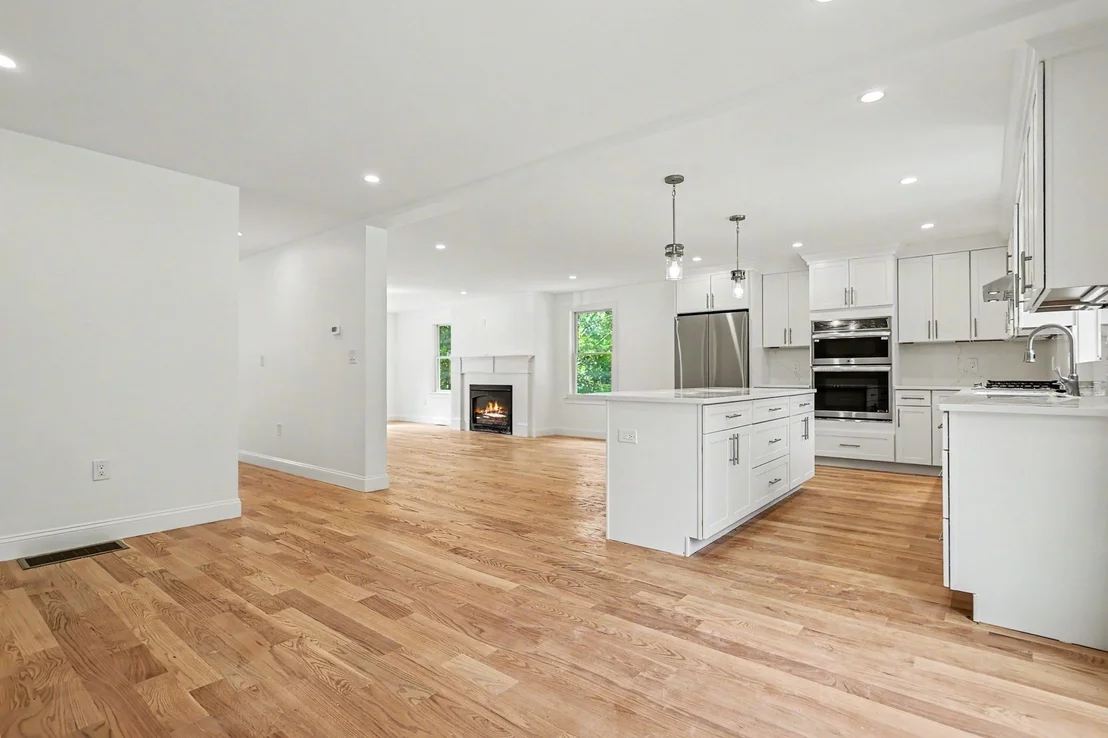 Photo of 7B Lakeshore Dr