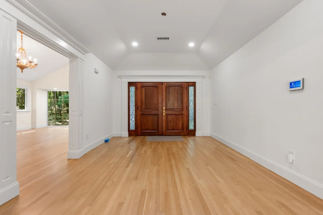 Photo of 80 Doublet Hill Rd
