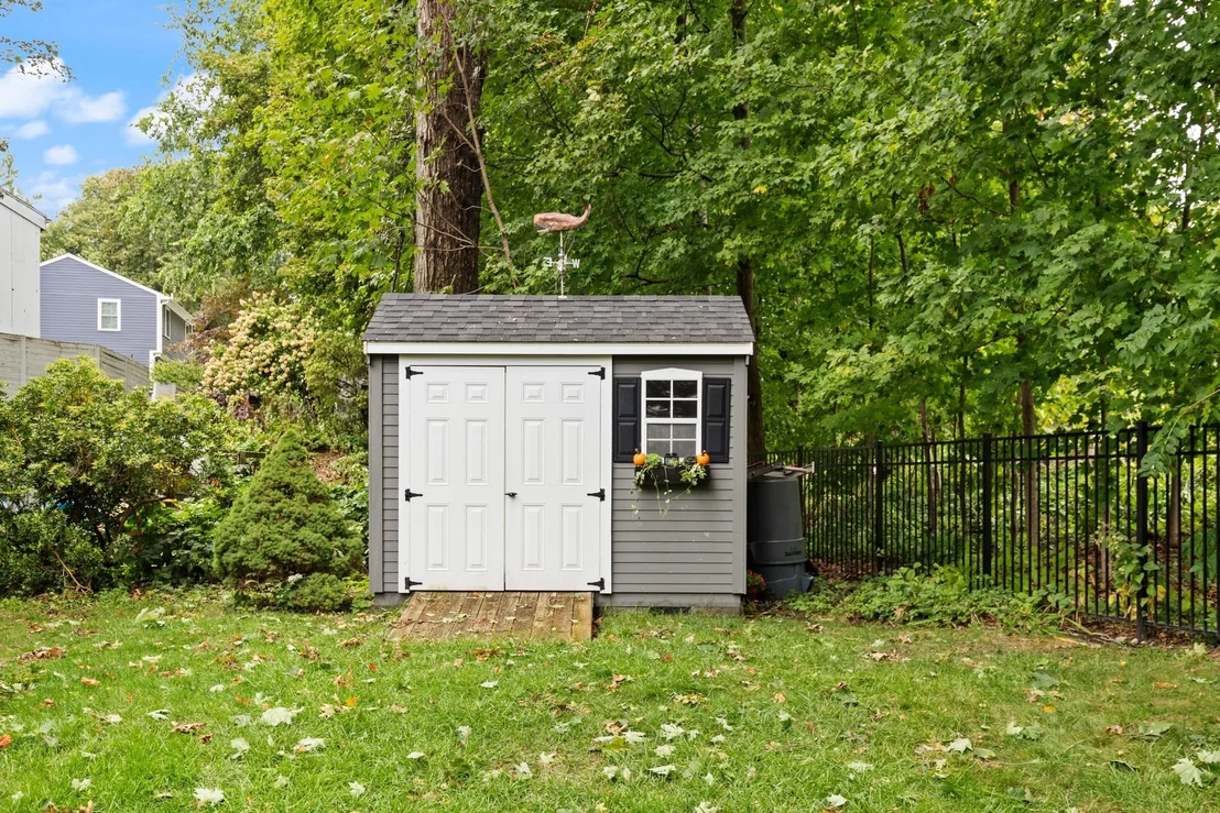 Photo of 70 Longview Road