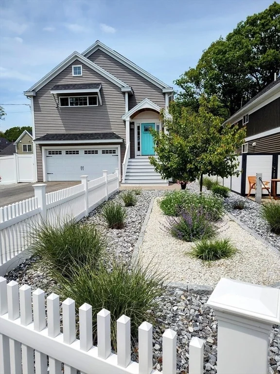Photo of 173 Beach Road