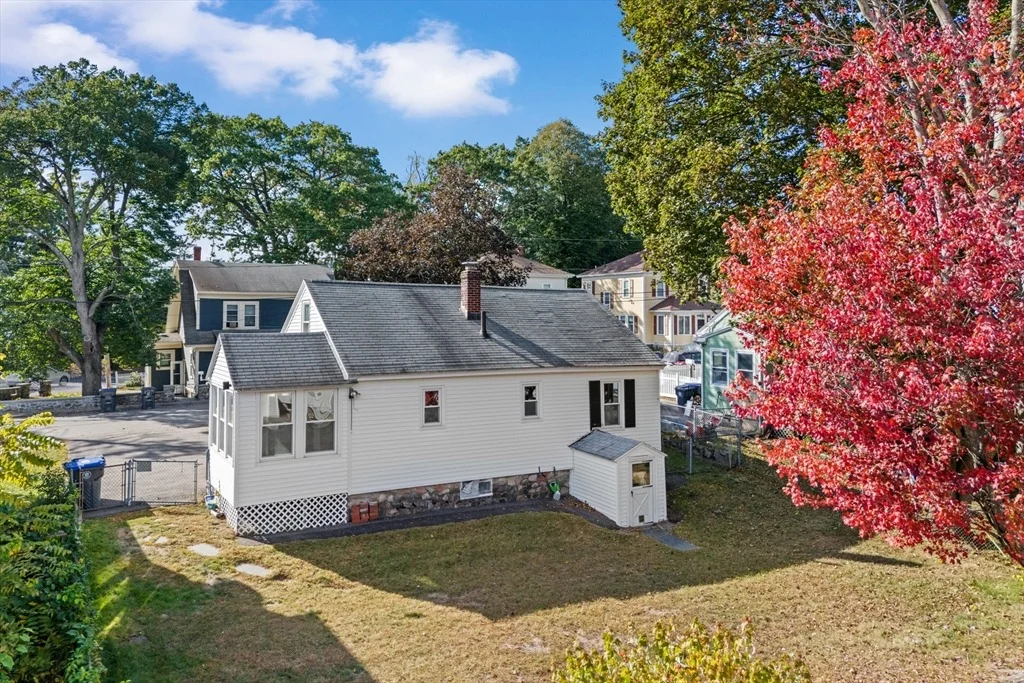 Photo of 57 Strathmore Rd