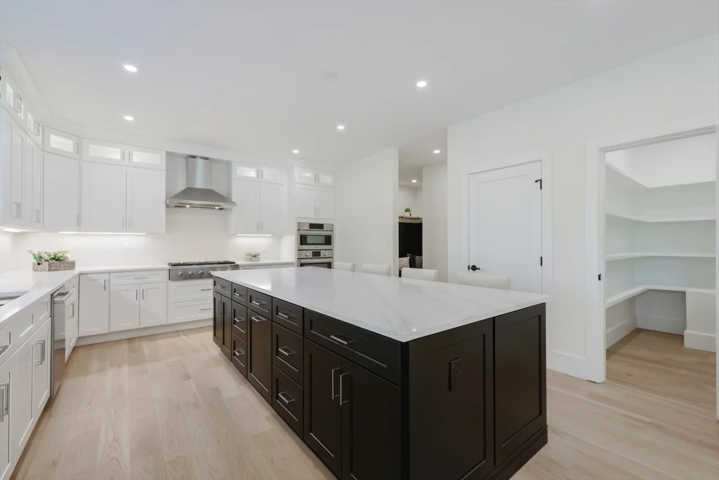 Photo of 5 Danforth Drive