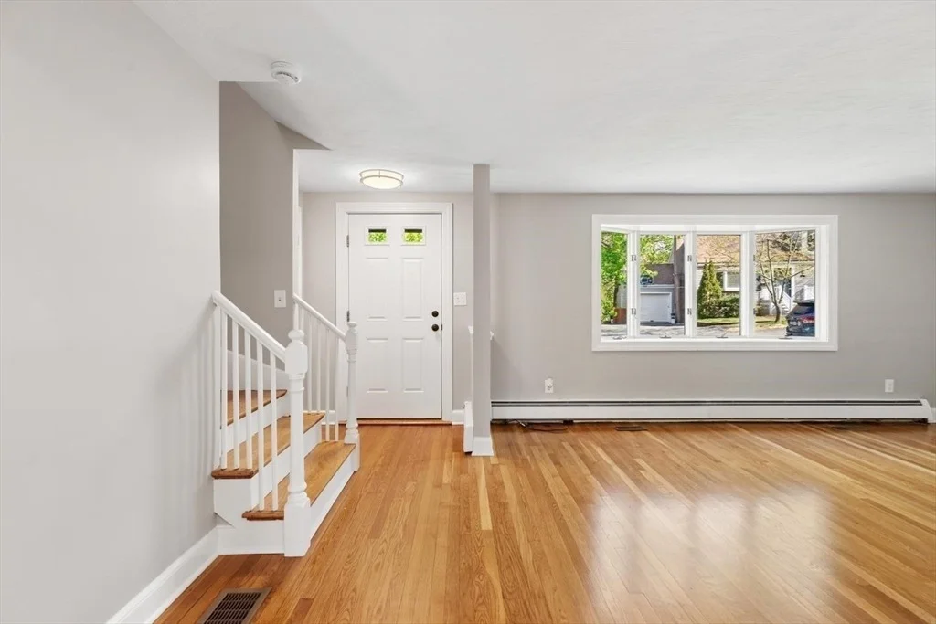 Photo of 9 Lebel Rd