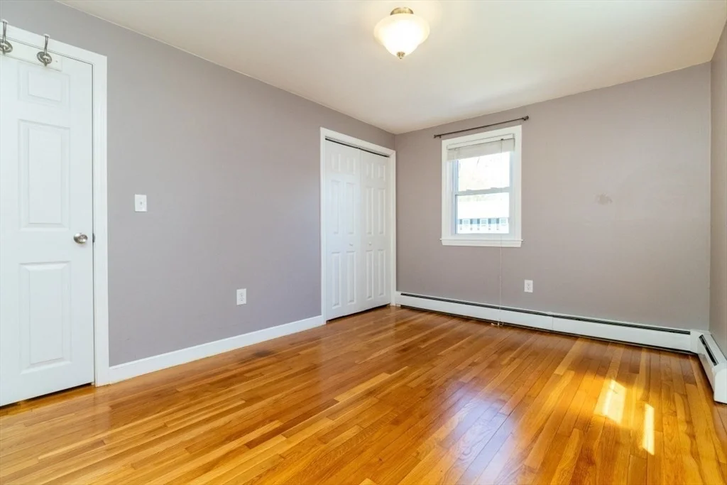Photo of 4 Clearview Dr
