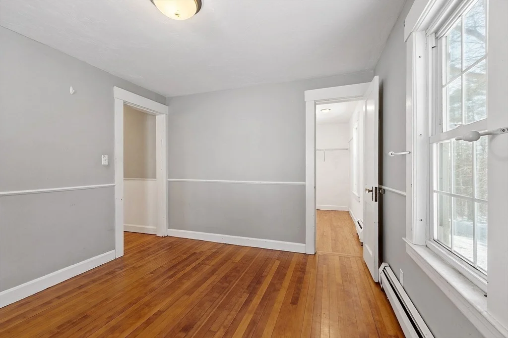 Photo of 594 Betty Spring Rd