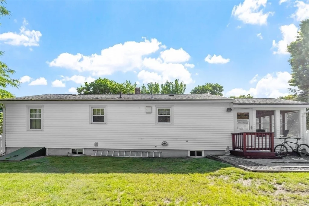 Photo of 27 Sunset Rd