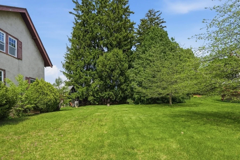 Photo of 2 Jeppson Avenue