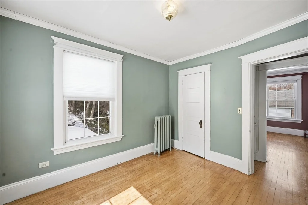 Photo of 18 Crescent St