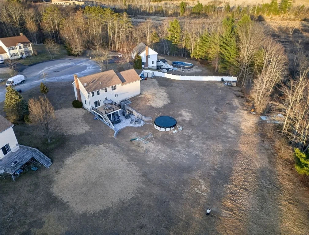 Photo of 43 Mohawk Dr