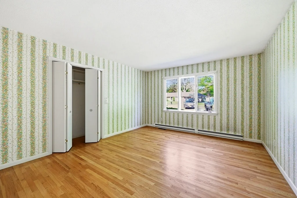 Photo of 1303 Plumtree Rd