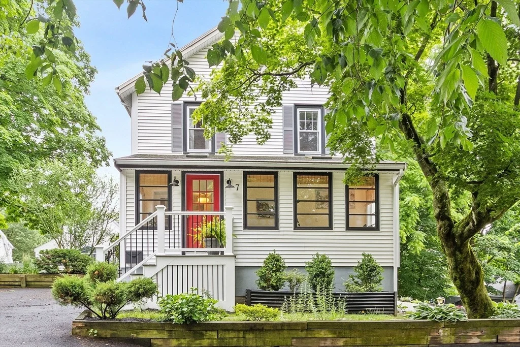 Photo of 7 Intervale St