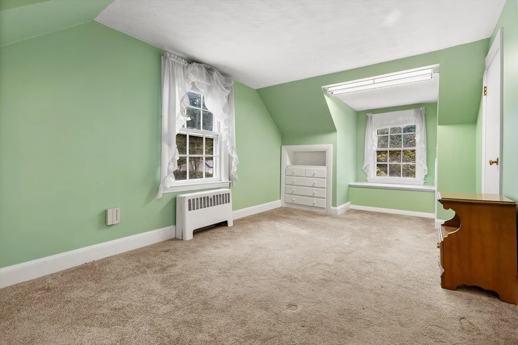 Photo of 16 Breakheart Road