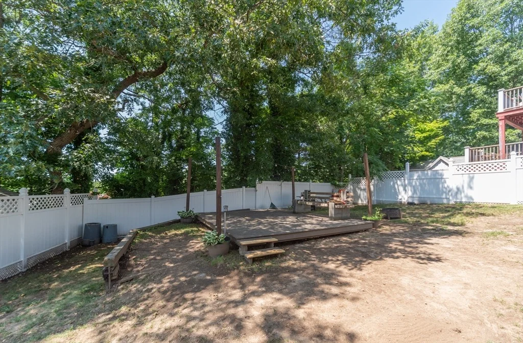 Photo of 28 Deforest St