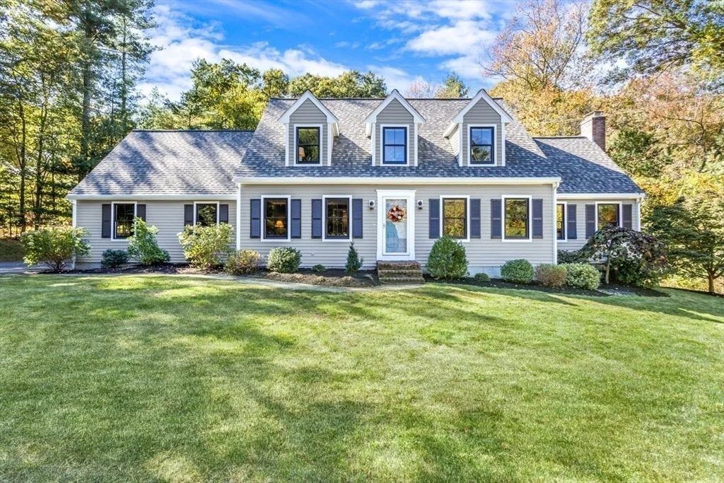 Photo of 8 Bubbling Brook Road