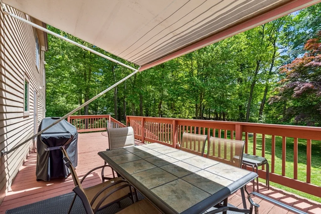 Photo of 2 Strawstone Ln
