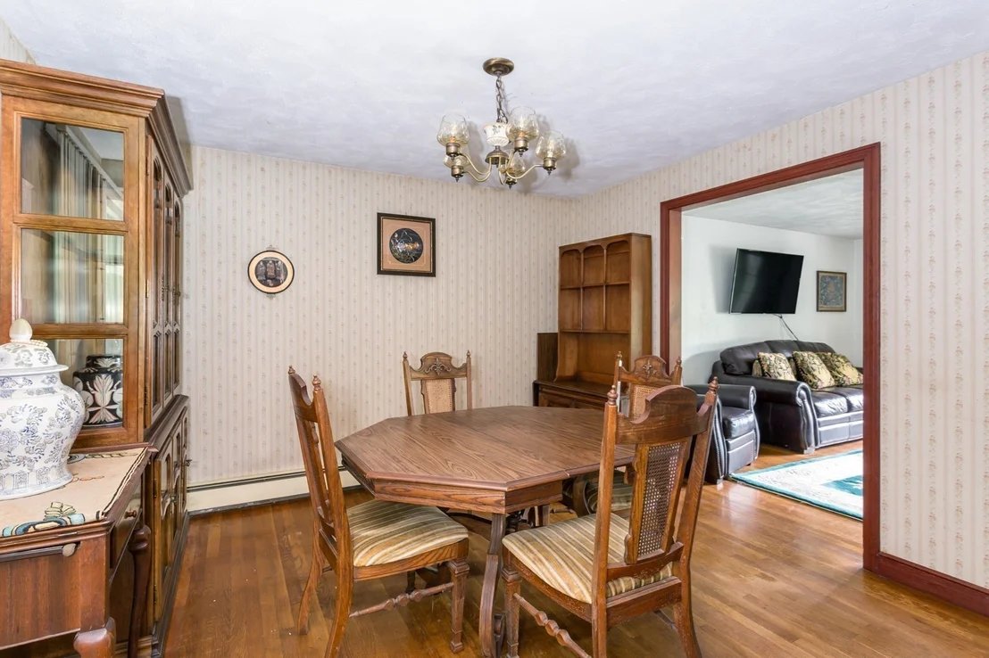 Photo of 170 David Rd